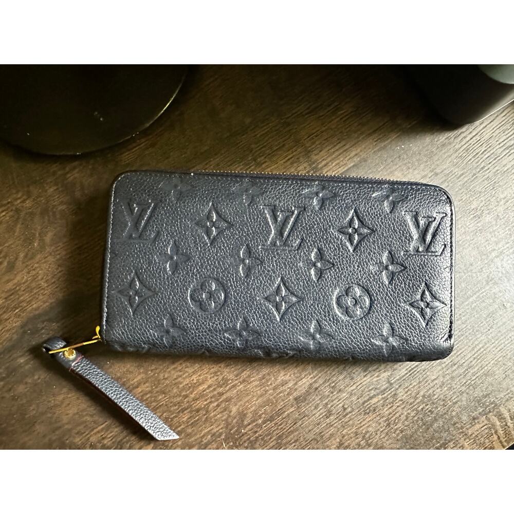 VINTAGE LOUIS VUITTON NAVY W/RED STRIPE EMPREINTE ZIP AROUND WALLET
